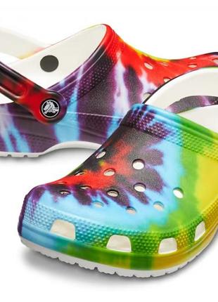 Сабо crocs classic tie-dye graphic, w7