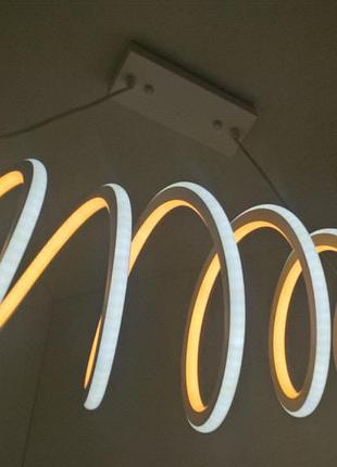 Світлодіодна стельова led люстра 9815 білий 40х27х60 див.