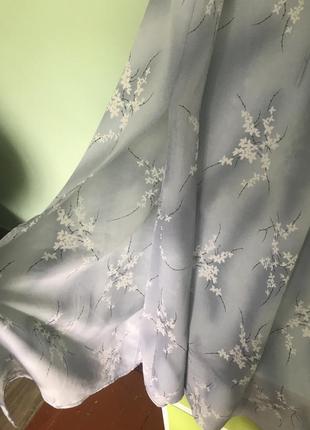 Сукня з квітковим принтом5 фото