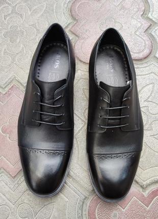 Практичні чоловічі туфлі з натуральної шкіри7 фото