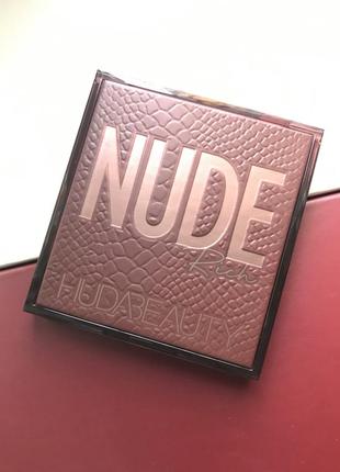 Huda beauty rich nude obsessions палетка тіней для повік2 фото