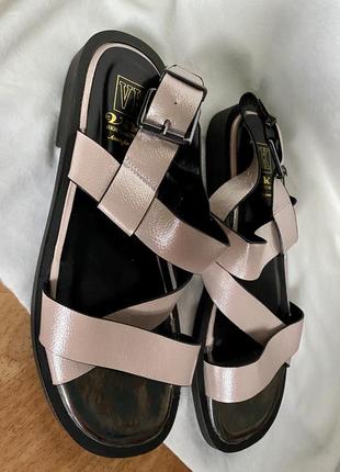 Нові босоніжки, сандалі рожеві пудрові2 фото