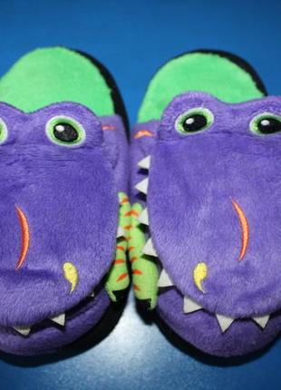 Класні домашні тапки