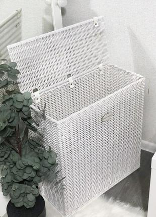 Плетена корзина