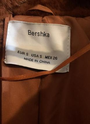 Шуба bershka3 фото