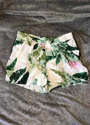 Шорті