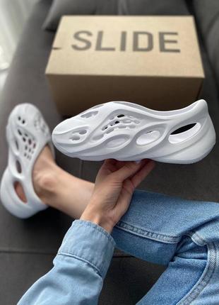 Adidas yeezy foam runner white 🔝 женские тапочки адидас ези