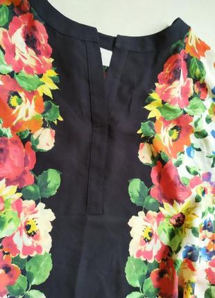 Розкішна дизайнерська блуза в квітковий принт6 фото