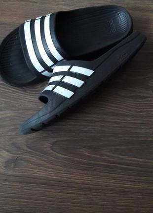 Шльопанці adidas2 фото