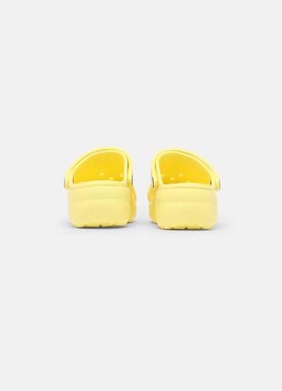 Крокс класік клог жовті crocs women´s classic platform clog banana5 фото