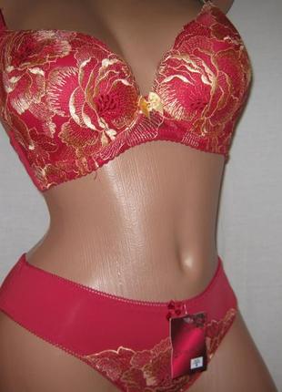 Красивый комплект белья donafen  красный с золотистой вышивкой чашка с push-up и слипы