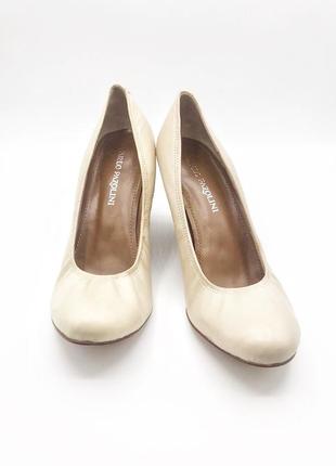 Оригінальні жіночі шкіряні туфлі carlo pazolini3 фото