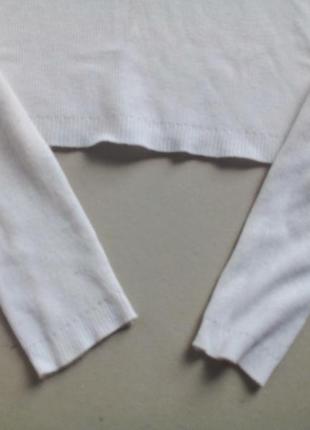 Белый легкий свитер6 фото