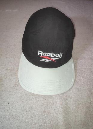 Кепка, бейсболка reebok