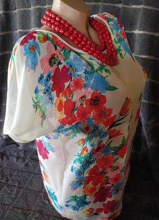 Легка шифонова блуза в квітковий принт2 фото