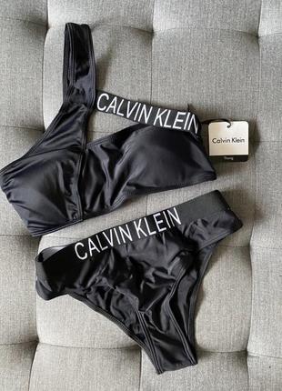 Стильные женские купальники calvin klein