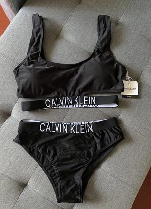 Трендовые купальники calvin klein