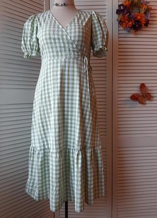 Платье в клеточку, волан по низу и рукава фонарики new look1 фото