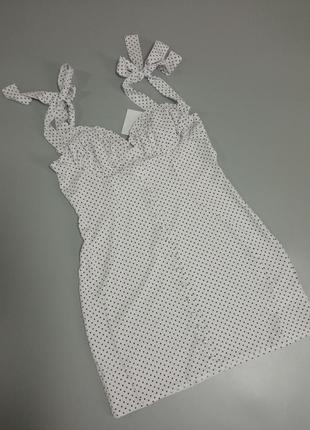 Плаття біле в горошок boohoo