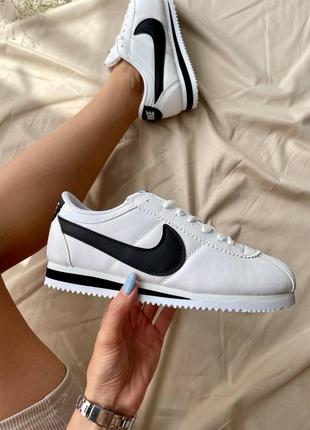 Nike cortez white black, кросівки найк кортез жіночі, жіночі кросівки найк2 фото