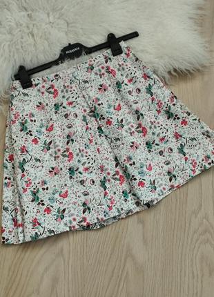 Очаровательная юбочка в цветочный принт коттон 38-40