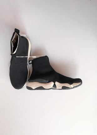 Дитячі кросівки для хлопчика чи дівчинки zara