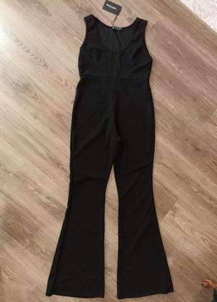 Класичний комбінезон.