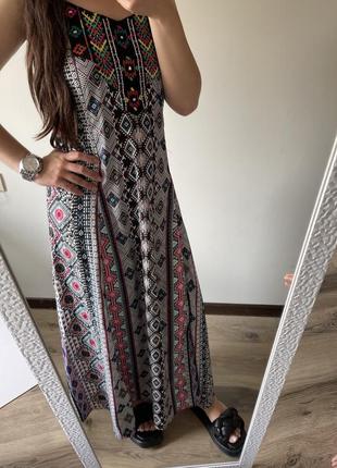 Плаття,сукня