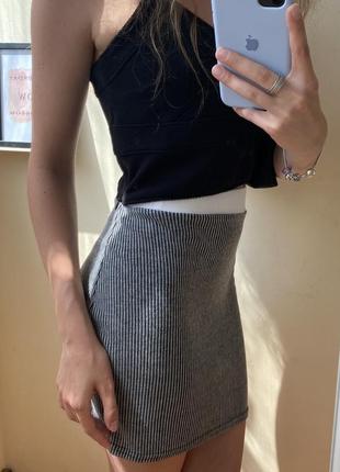 Спідниця-міні по фігурці/ спідниця-резинка від prettylittlething