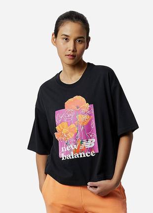 Футболка жіноча new balance essentials super bloom