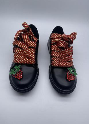 Кросівки 3