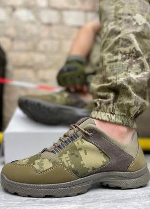 Кросівки militarca 3