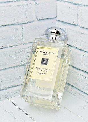 Jo malone english pear & freesia💥оригінал 2 мл розпив аромату англійська груша та фрезія1 фото