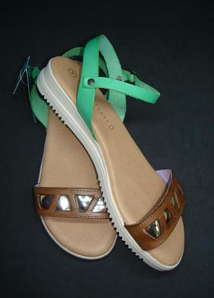 Шкіряні жіночі босоніжки vaquetillas іспанія