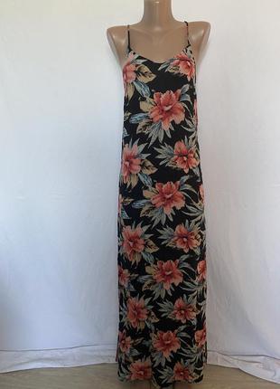 Очень красивый натуральный сарафан в пол