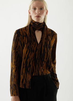 100% шёлк роскошная фирменная шелковая блузка большой шаль супер качество!!!6 фото