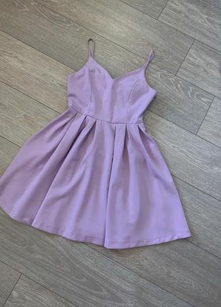 Коротка сукня лавандового кольору, лілова, з бантом на спині8 фото