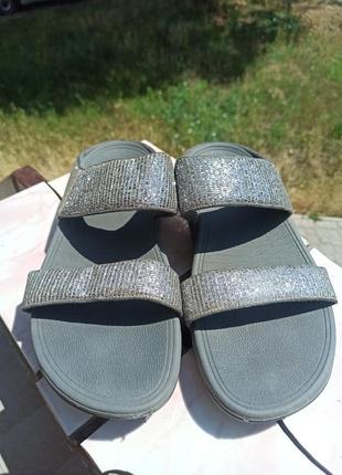 Брендирование шлепанцы fit flops8 фото