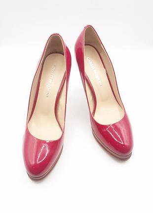 Оригінальні туфлі carlo pazolini