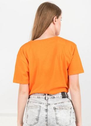 Стильный оранжевый топ с надписью на завязках футболка2 фото