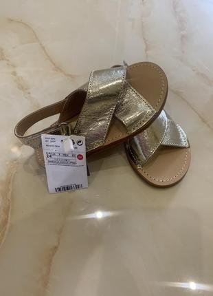 Сандалі дитячі 2