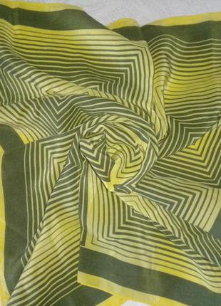 Шелковый платочек bonita с оригинальным рисунком