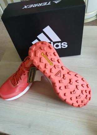 Нові трекінгові кросівки adidas terrex cmtk 2606 фото