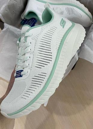 Невагомі комфортні текстильні кросівки skechers /сша/1 фото