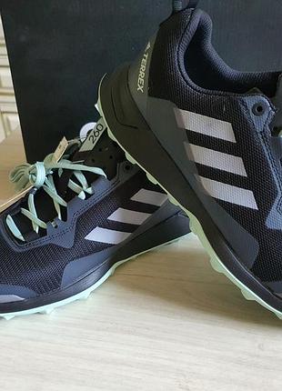 Новые трекинговые кроссовки adidas terrex cmtk 2603 фото