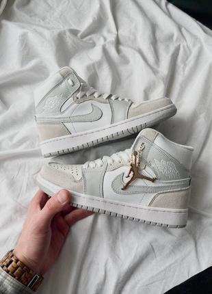 Жіночі кросівки nike air jordan 1 retro mid 'paris' 36-37-38-39-40-41