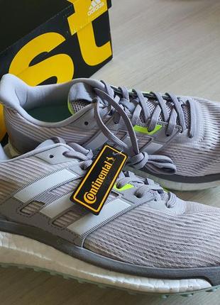 Нові бігові кросівки adidas supernova boost