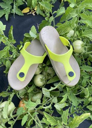 Шлёпанцы вьетнамки