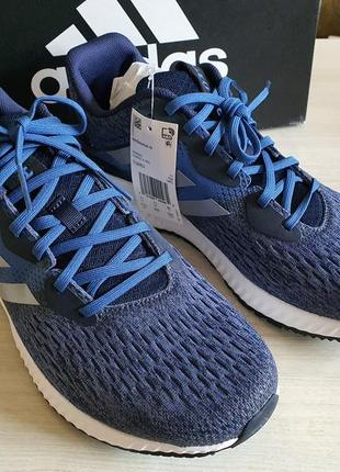 Новые беговые кроссовки adidas aerobounce9 фото