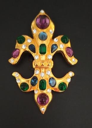 Michaela von gabsburg fleur de lis